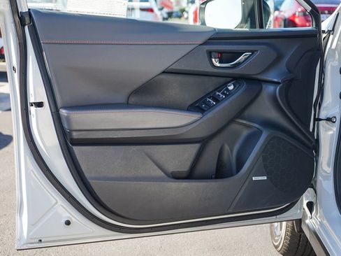 Used 2025 Subaru Crosstrek 2.5i Limited w/ Crosstrek Mirror Package image 24