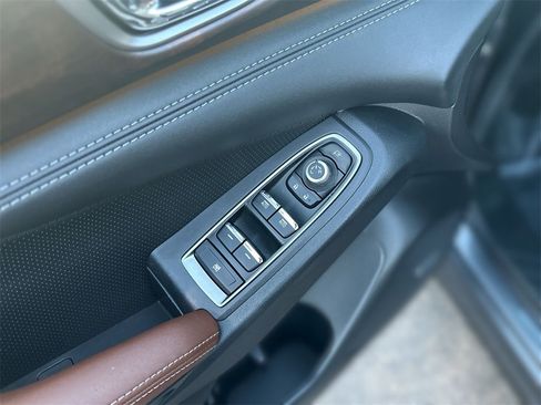 Used 2024 Subaru Ascent Touring image 16