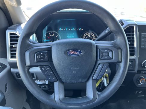 Used 2015 Ford F150 XLT w/ Trailer Tow Package AWD/4WD image 27