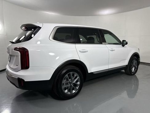 Used 2024 Kia Telluride LX image 33