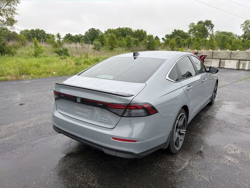 Used 2024 Honda Accord Sport image 6