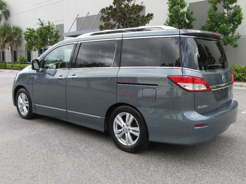 Used 2011 Nissan Quest SL w/ Bose Pkg image 3
