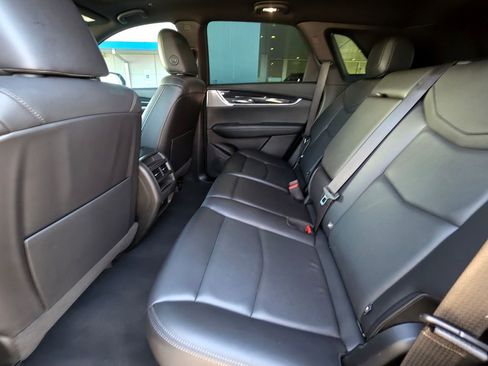 Used 2023 Cadillac XT5 Premium Luxury AWD/4WD image 53