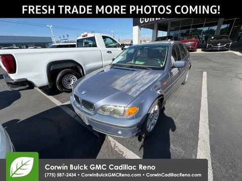 Used 2005 BMW 325xi Sedan AWD/4WD image 1