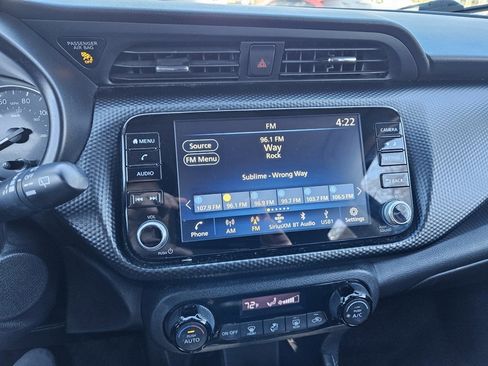 Used 2021 Nissan Kicks SV image 13