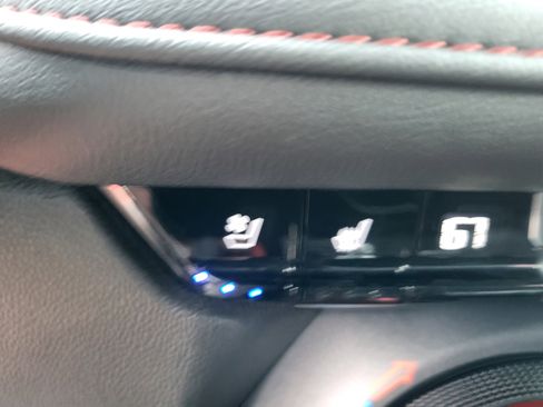 Certified 2024 Chevrolet Blazer RS w/ Driver Confidence II Package image 30