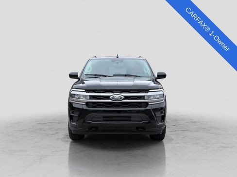 Used 2023 Ford Expedition XLT image 12