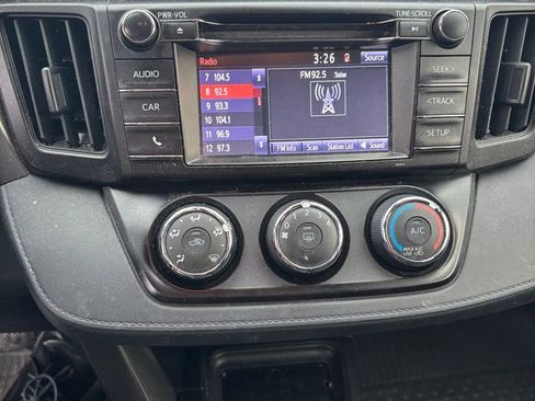 Used 2018 Toyota RAV4 LE w/ All Weather Liner Package image 8