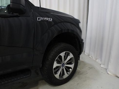 Used 2019 Ford F150 XL w/ Equipment Group 101A Mid AWD/4WD image 25