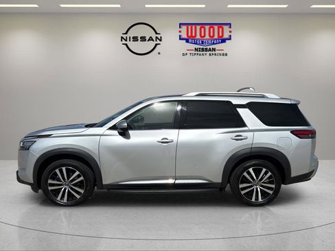 Certified 2023 Nissan Pathfinder Platinum w/ Lighting Package (N93) AWD/4WD image 5