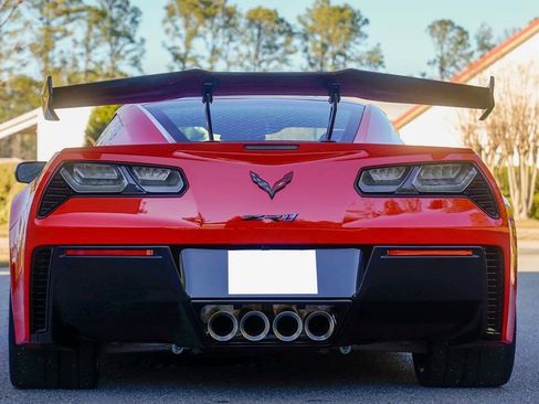 Used 2019 Chevrolet Corvette ZR1 image 7