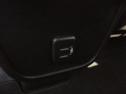 Used 2024 Chevrolet Equinox LT image 37