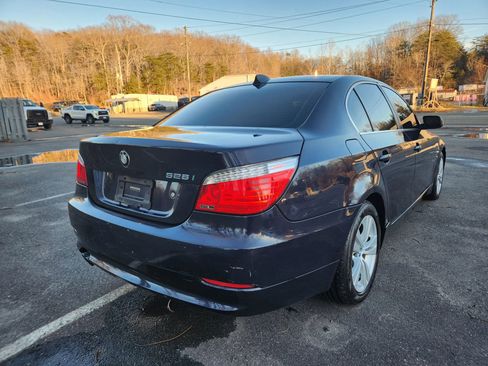 Used 2009 BMW 528i xDrive Sedan image 9