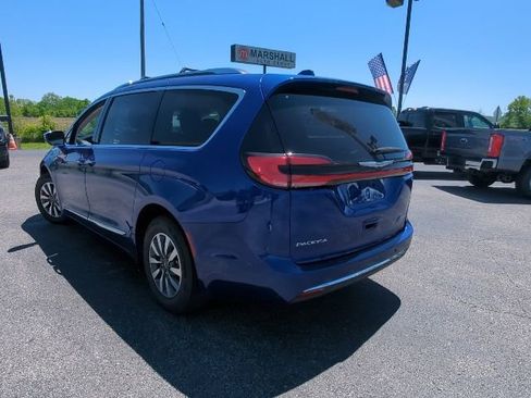 Used 2021 Chrysler Pacifica Limited FWD image 33