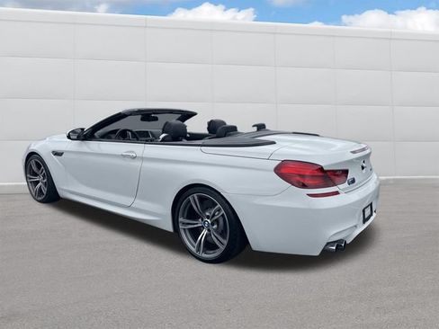 Used 2015 BMW M6 Convertible RWD image 3