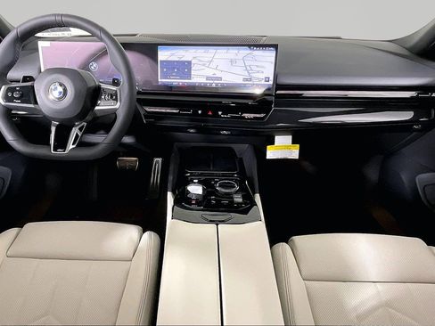 New 2026 BMW 530i xDrive AWD/4WD image 8