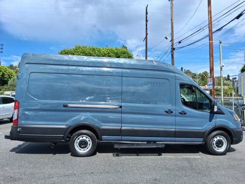 Used 2020 Ford Transit 250 148 High Roof Extended RWD image 7