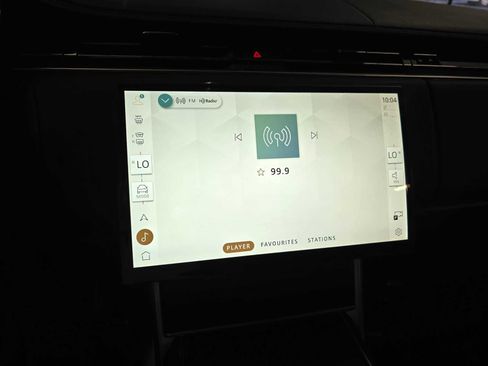 New 2026 Land Rover Range Rover SE AWD/4WD image 29