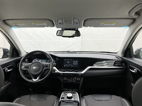 Used 2020 Kia Niro EX w/ Cold Weather Package FWD image 27