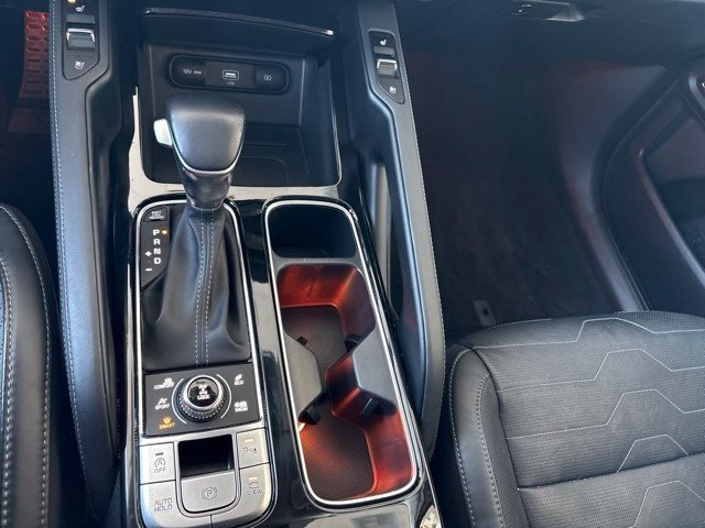 Certified 2021 Kia Telluride SX w/ SX Prestige Package AWD/4WD image 22