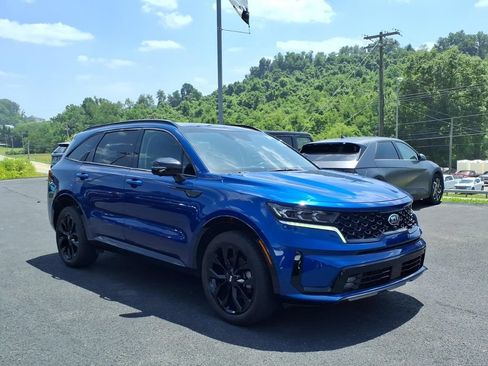Certified 2021 Kia Sorento SX FWD image 3