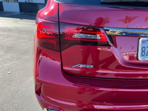 Used 2019 Acura MDX A-Spec image 11