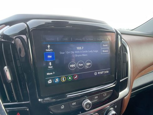 Used 2021 Chevrolet Traverse High Country image 17