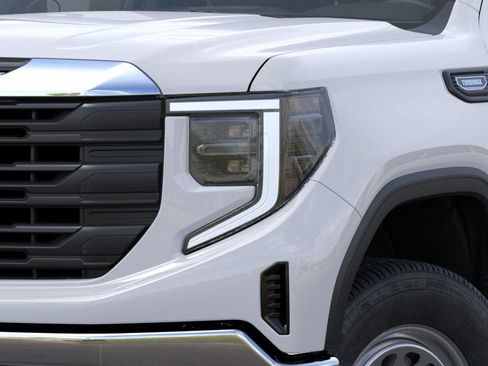 New 2026 GMC Sierra 1500 Pro w/ Pro Value Package AWD/4WD image 10