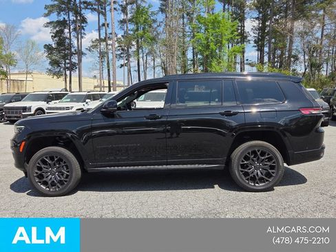 Used 2024 Jeep Grand Cherokee L Summit AWD/4WD image 4