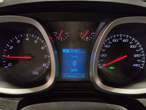 Used 2015 Chevrolet Equinox LS image 23