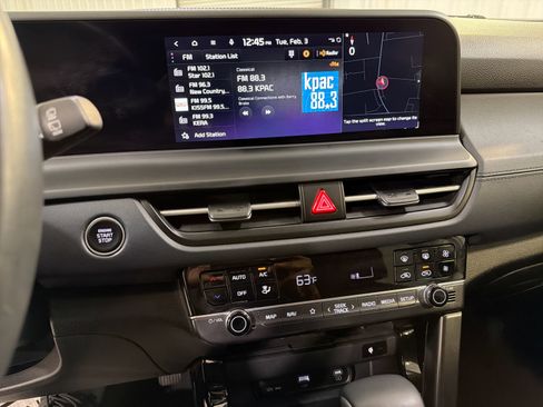 Used 2024 Kia Seltos EX image 17