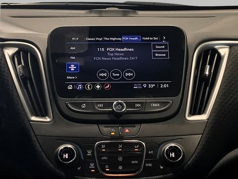 Certified 2025 Chevrolet Malibu LT image 11