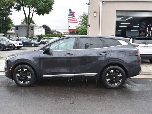 Used 2026 Kia Sportage LX FWD image 8