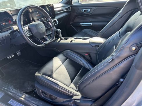 Used 2024 Ford Mustang Premium RWD image 8