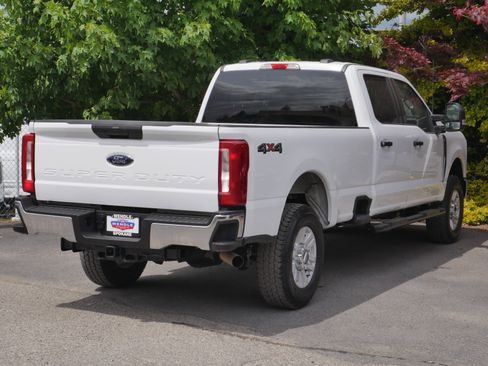 Certified 2024 Ford F350 XLT AWD/4WD image 22