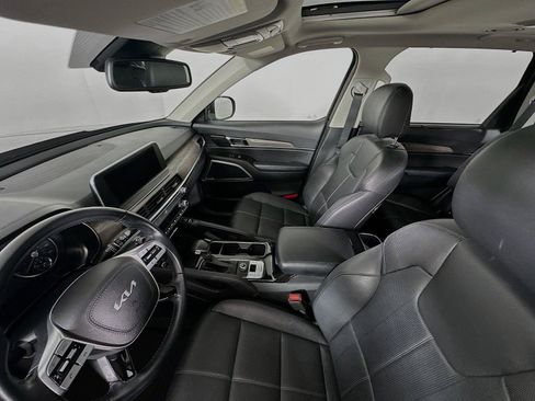 Used 2022 Kia Telluride EX w/ EX Premium Package FWD image 5