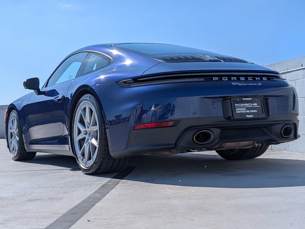 Certified 2025 Porsche 911 Carrera S RWD image 3