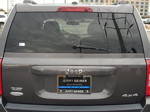 Used 2014 Jeep Patriot Latitude w/ All Weather Capability Group image 13