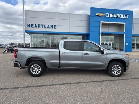 Used 2023 Chevrolet Silverado 1500 LT w/ Leather Package AWD/4WD image 7