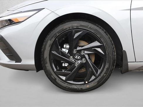 New 2026 Hyundai Elantra Sport FWD image 9