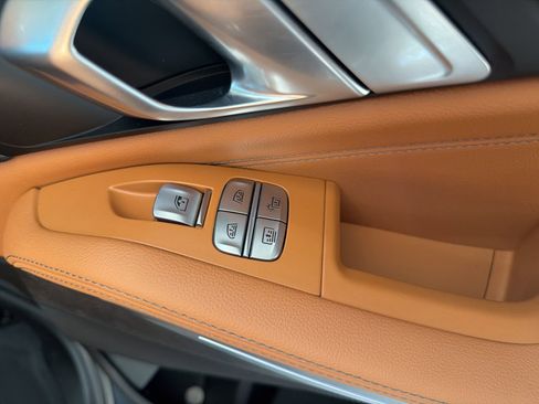 Certified 2022 BMW X7 xDrive40i w/ Premium Package image 49