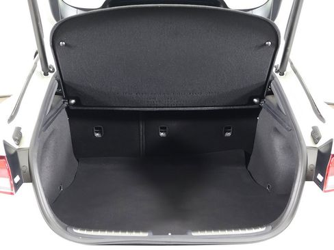 Used 2023 Kia Stinger GT2 image 23