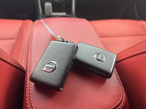Used 2019 Volvo XC40 T5 Momentum AWD/4WD image 60
