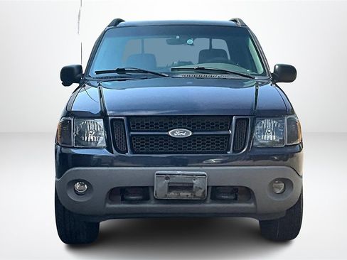 Used 2001 Ford Explorer Sport Trac 4x4 image 2