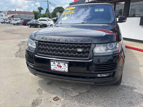 Used 2017 Land Rover Range Rover Supercharged AWD/4WD image 8