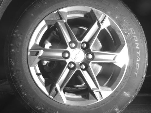 Used 2025 Chevrolet Blazer LT FWD image 12
