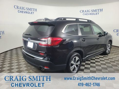 Used 2024 Subaru Ascent Premium w/ Convenience Package AWD/4WD image 5
