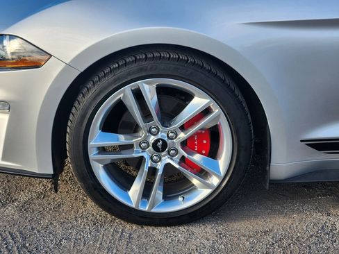 Used 2018 Ford Mustang Premium w/ Equipment Group 201A image 12