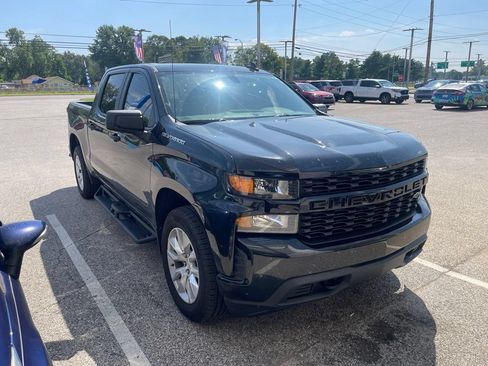 Used 2021 Chevrolet Silverado 1500 Custom AWD/4WD image 4