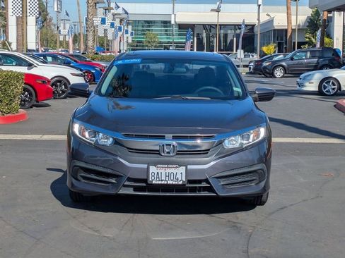 Used 2017 Honda Civic EX-L image 2